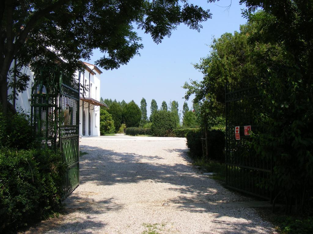 Villa Gaudio Ponte San Nicolo Luaran gambar